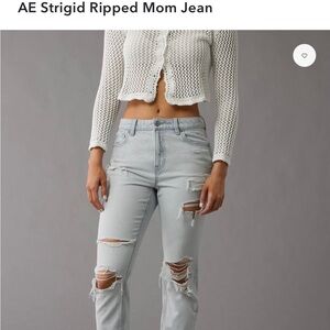 American Eagle Outfitters Light Blue Ripped Boyfriend Jeans
